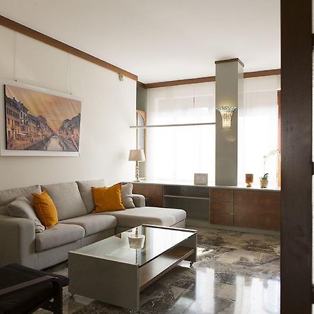 Fiera Monterosa 11 Apartment Milan Room photo