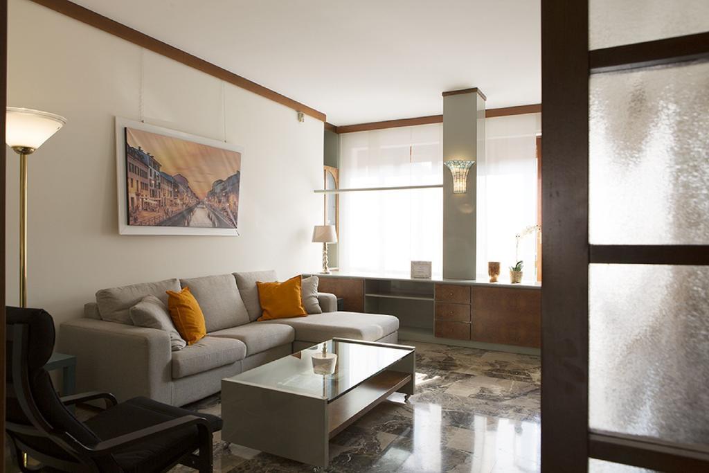 Fiera Monterosa 11 Apartment Milan Room photo